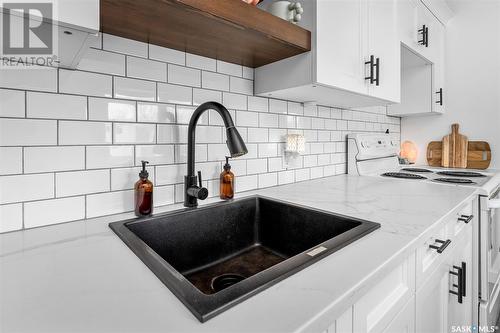 278 Coteau Street W, Moose Jaw, SK - Indoor Photo Showing Kitchen