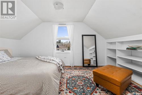 278 Coteau Street W, Moose Jaw, SK - Indoor Photo Showing Bedroom