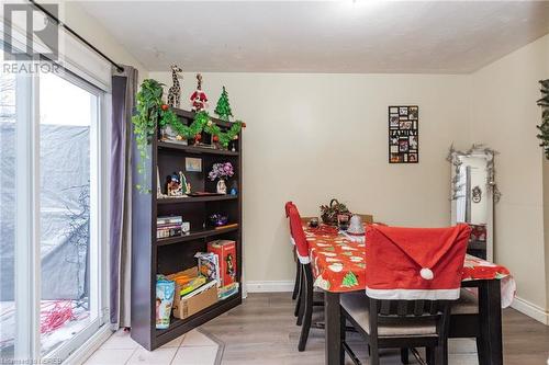 22 Dover Court, North Bay, ON - Indoor Photo Showing Dining Room