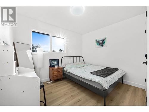 715 Franklin Road, Kamloops, BC - Indoor Photo Showing Bedroom