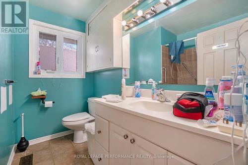 52 Glenridge Road, Ottawa, ON - Indoor Photo Showing Bathroom