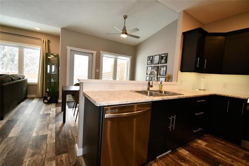 302 Clement Drive, Russell, MB - Indoor Photo Showing Kitchen With Double Sink