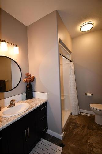 302 Clement Drive, Russell, MB - Indoor Photo Showing Bathroom