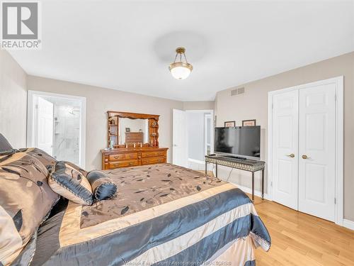 18 Shawnee Court, Leamington, ON - Indoor Photo Showing Bedroom