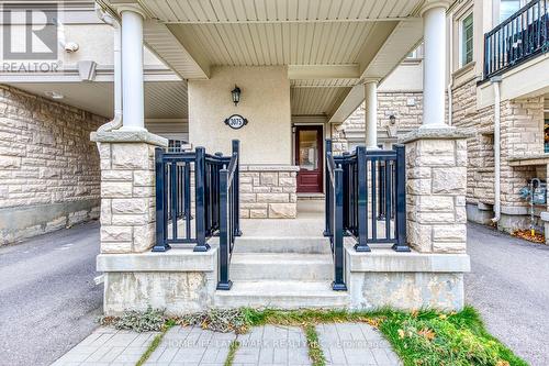 3075 Harebell Gate, Oakville, ON - Outdoor