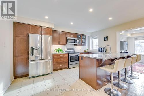 3075 Harebell Gate, Oakville, ON - Indoor Photo Showing Kitchen