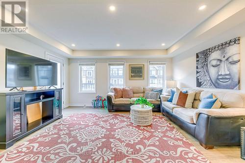 3075 Harebell Gate, Oakville, ON - Indoor Photo Showing Living Room