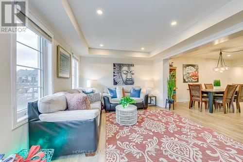 3075 Harebell Gate, Oakville, ON - Indoor Photo Showing Living Room