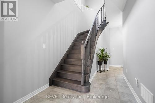 39 Sparkle Drive, Thorold (560 - Rolling Meadows), ON - Indoor Photo Showing Other Room