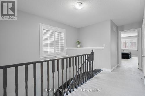 39 Sparkle Drive, Thorold (560 - Rolling Meadows), ON - Indoor Photo Showing Other Room