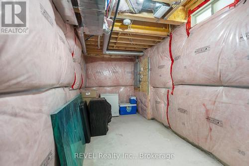 39 Sparkle Drive, Thorold (560 - Rolling Meadows), ON - Indoor Photo Showing Basement