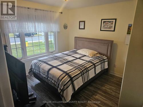 42 Code Crescent, Smiths Falls, ON - Indoor Photo Showing Bedroom