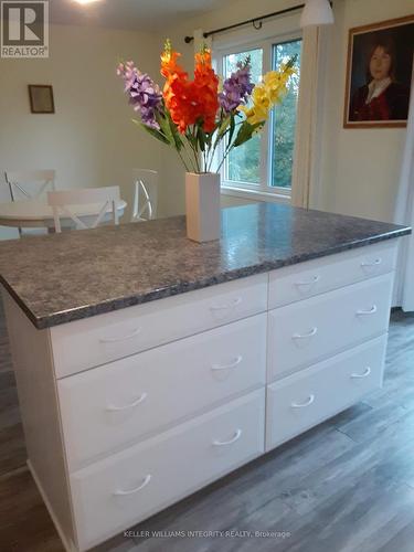 42 Code Crescent, Smiths Falls, ON - Indoor Photo Showing Kitchen