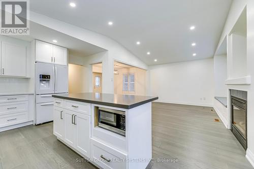 3440 Warley Court, Mississauga, ON - Indoor Photo Showing Other Room