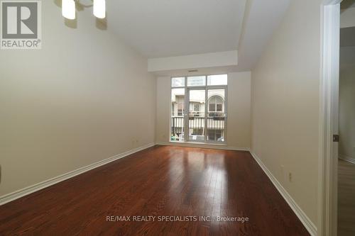 320 - 330 Princess Royal Drive, Mississauga, ON - Indoor Photo Showing Other Room