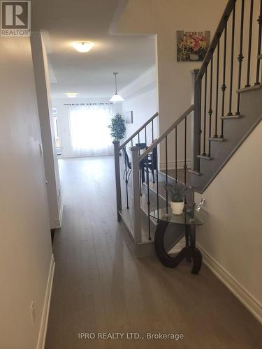 47 Brushwood Drive, Brampton, ON - Indoor Photo Showing Other Room