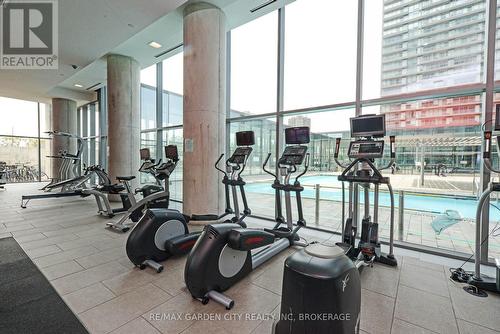 405 - 103 The Queensway, Toronto (High Park-Swansea), ON - Indoor Photo Showing Gym Room