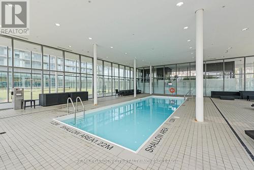 405 - 103 The Queensway, Toronto (High Park-Swansea), ON - Indoor Photo Showing Other Room With In Ground Pool