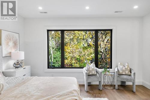 66 Parkhurst Boulevard, Toronto, ON - Indoor Photo Showing Bedroom