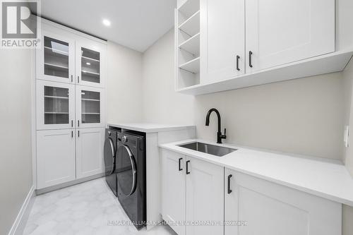 66 Parkhurst Boulevard, Toronto, ON - Indoor Photo Showing Laundry Room