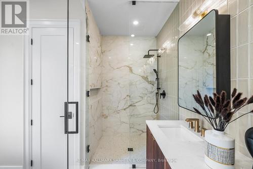 66 Parkhurst Boulevard, Toronto, ON - Indoor Photo Showing Bathroom