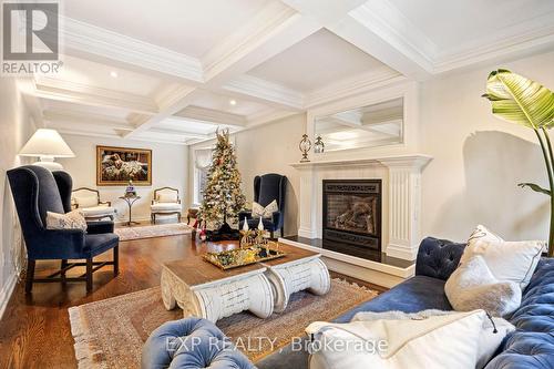 142 Timberline Trail, Aurora, ON - Indoor Photo Showing Living Room With Fireplace