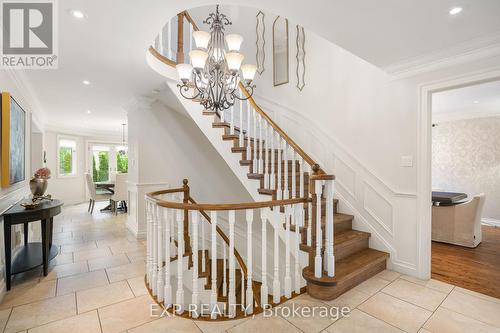 142 Timberline Trail, Aurora, ON - Indoor Photo Showing Other Room