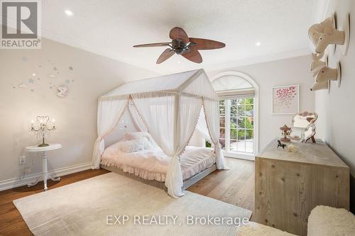 142 Timberline Trail, Aurora, ON - Indoor Photo Showing Bedroom