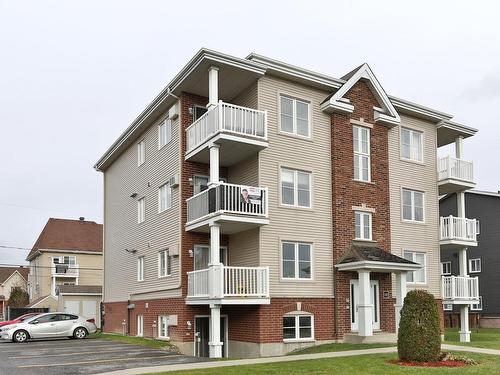 FaÃ§ade - 301-585 Rue Robidoux, Marieville, QC - Outdoor With Facade