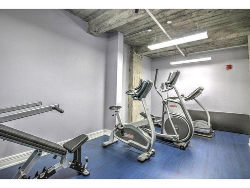 Exercise room - 901-366 Rue Mayor, Montréal (Ville-Marie), QC - Indoor Photo Showing Gym Room