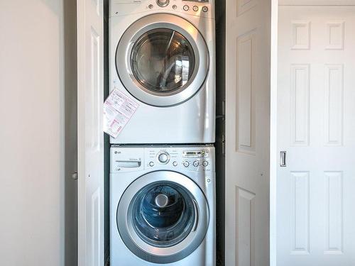 Laundry room - 901-366 Rue Mayor, Montréal (Ville-Marie), QC - Indoor Photo Showing Laundry Room