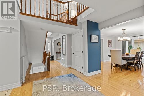 7897 Beaverdams Road, Niagara Falls, ON - Indoor Photo Showing Dining Room