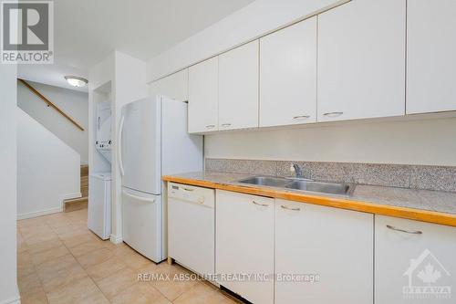 7 - 260 Fenerty Court, Ottawa, ON - Indoor Photo Showing Kitchen With Double Sink