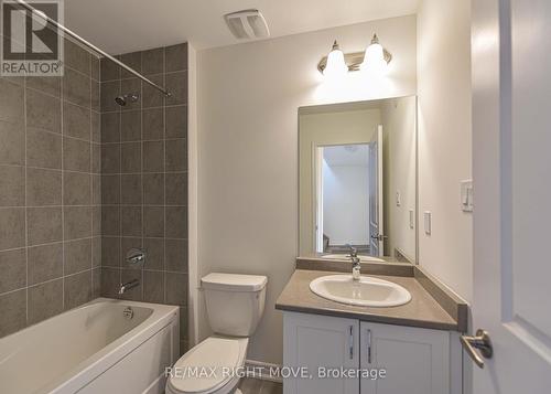 154 Elgin Street, Orillia, ON - Indoor Photo Showing Bathroom