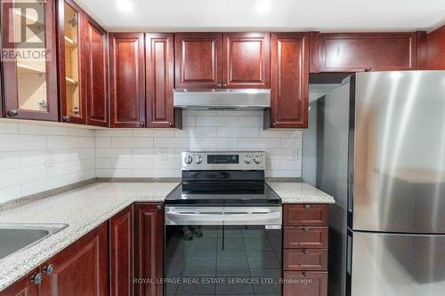 1 - 48 A Arcadian Circle, Toronto, ON - Indoor Photo Showing Kitchen