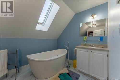 167 Todds Point Road, Dufferin, NB - Indoor Photo Showing Bathroom