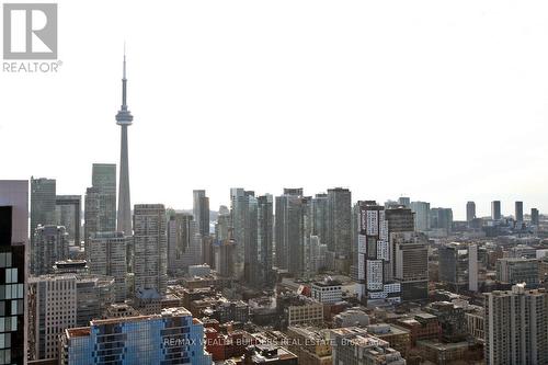 3811 - 488 University Avenue, Toronto, ON - Outdoor With View