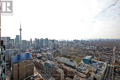 3811 - 488 University Avenue, Toronto, ON - Outdoor With View