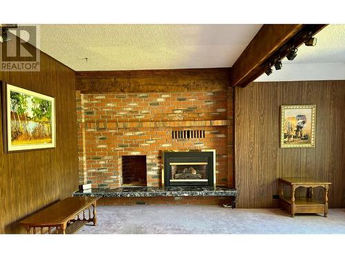 554 Church Avenue, Kimberley, BC - Indoor With Fireplace