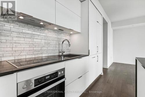 20 Richardson Street, Toronto, ON - Indoor Photo Showing Kitchen With Upgraded Kitchen