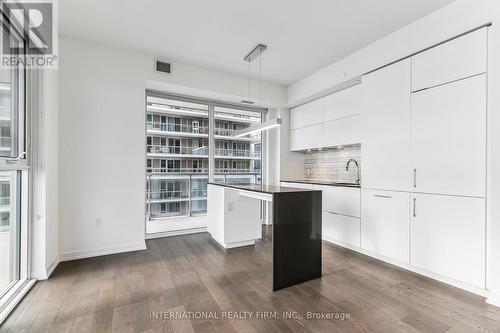 20 Richardson Street, Toronto, ON - Indoor Photo Showing Kitchen