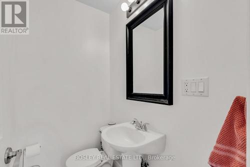 286 Saint Eloi Avenue, Oshawa (Central), ON - Indoor Photo Showing Bathroom