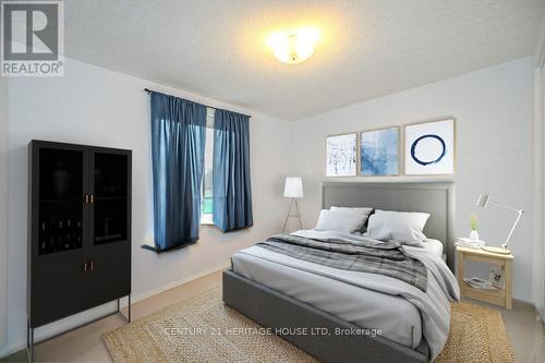 53 Thompson Drive, Guelph, ON - Indoor Photo Showing Bedroom