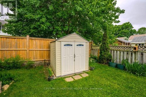 53 Thompson Drive, Guelph, ON - Outdoor With Backyard