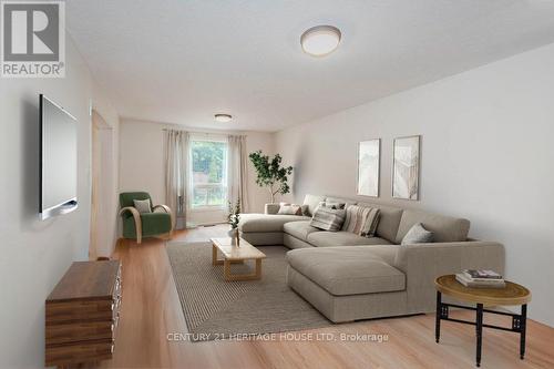 53 Thompson Drive, Guelph, ON - Indoor Photo Showing Living Room