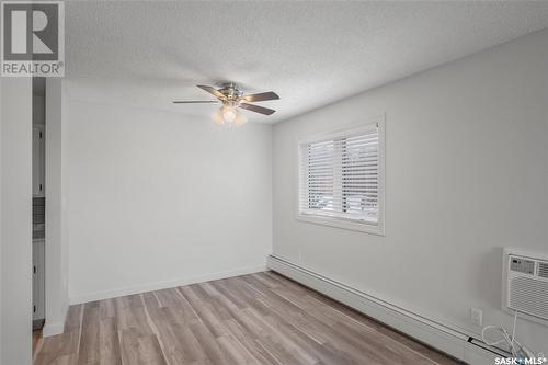 206 66 19Th Street W, Prince Albert, SK - Indoor Photo Showing Other Room