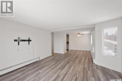 206 66 19Th Street W, Prince Albert, SK - Indoor Photo Showing Other Room