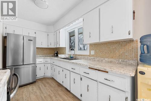 35 Hawkes Avenue, Regina, SK - Indoor Photo Showing Kitchen With Double Sink