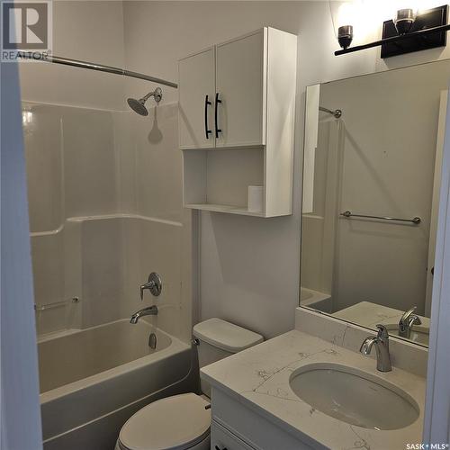 31 310 Evergreen Boulevard, Saskatoon, SK - Indoor Photo Showing Bathroom