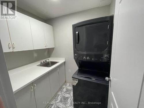 2 - 175 Gray Road, Hamilton, ON - Indoor Photo Showing Laundry Room